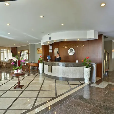 Hotel Bon & 4*